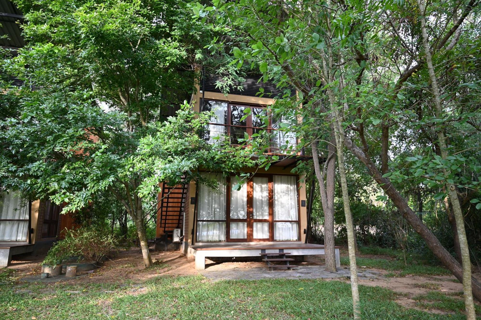 Breezy Lake Tissamaharama Exterior photo