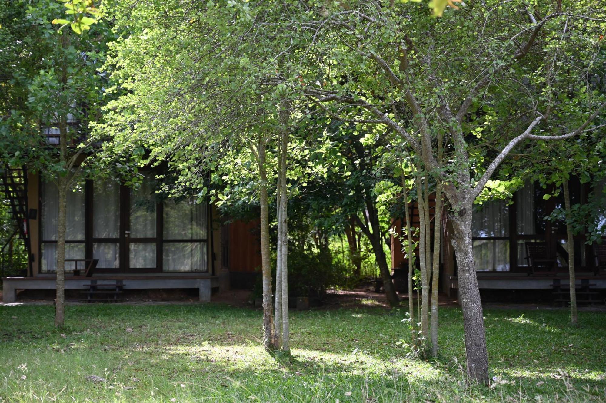 Breezy Lake Tissamaharama Exterior photo